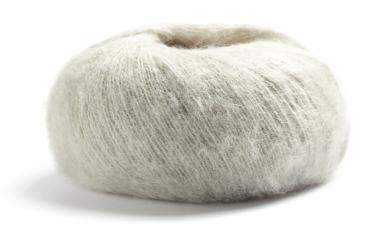 LAMANA CUSI 03 seidengrau