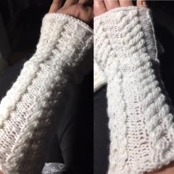 Anleitung Handstulpen White 